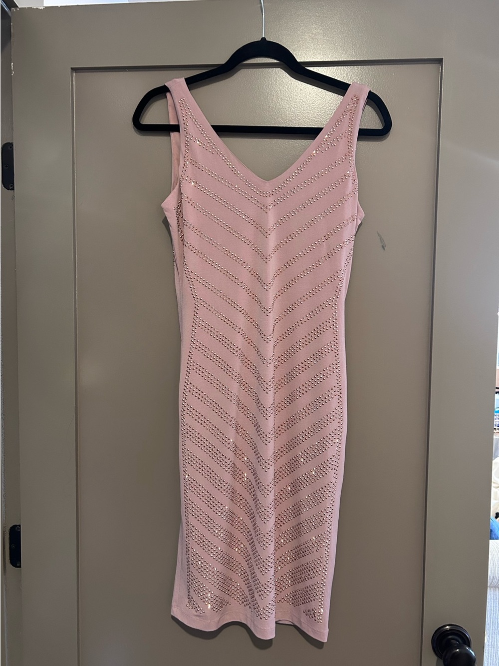 Carmen Marc Valvo baby pink jewel beaded dress
